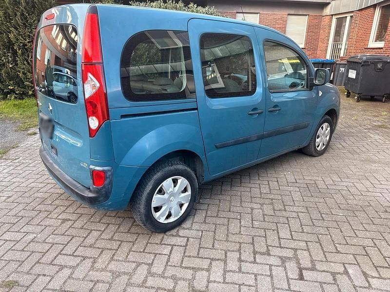 Second-hand Renault Kangoo 86 CP (63 kW) 2009 Albastru Monovolum