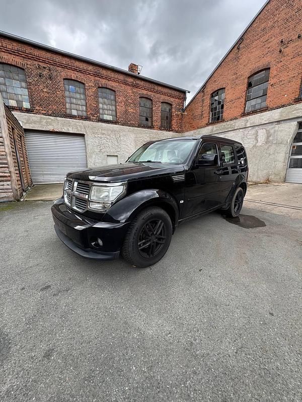 Schwarz Gebraucht 2007 Dodge Nitro SUV | 3.100 € (Superpreis) - Bild 1/4
