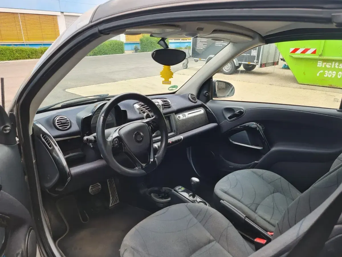 Gebraucht Smart ForTwo Cabrio 71 PS (52 kW) 2011 Weiß Cabrio