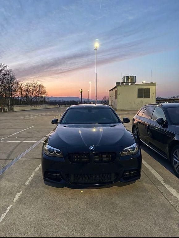 Gebraucht BMW 520 190 PS (139 kW) 2016 Schwarz Limousine