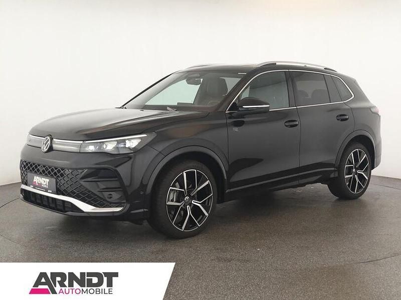 Deep black perleffekt Gebraucht 2025 VW Tiguan R-line SUV | 43.484 € (Guter Preis) - Bild 1/4