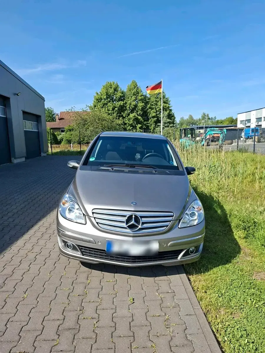 Gebraucht Mercedes B200 2006 Grau Van / Kleinbus