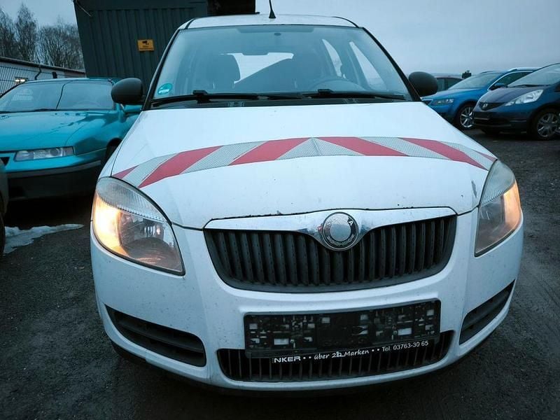 Gebraucht Skoda Roomster Plus Edition 69 PS (50 kW) 2009 Weiß Van / Kleinbus