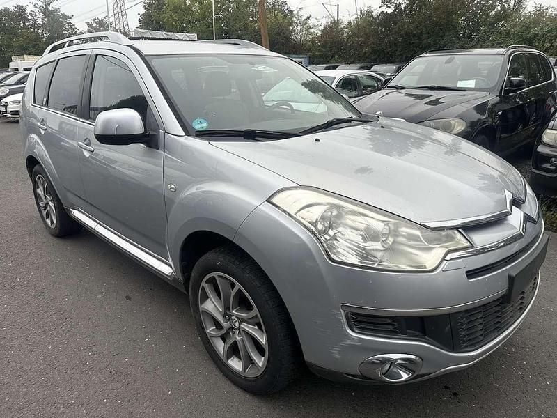 Grau cool silver/metallic Gebraucht 2009 Citroën C-Crosser SUV | 2.999 € (Superpreis) - Bild 1/4