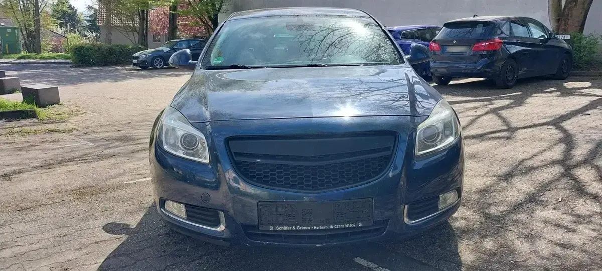 Gebraucht Opel Insignia 160 PS (117 kW) 2011 Andere farben Limousine