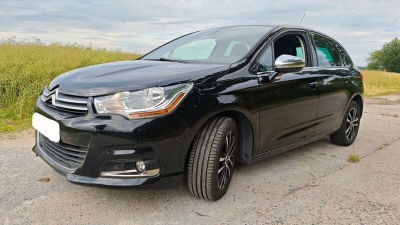 Schwarz Gebraucht 2014 Citroën C4 Shine Limousine | 6.200 € (Fairer Preis) - Bild 1/4