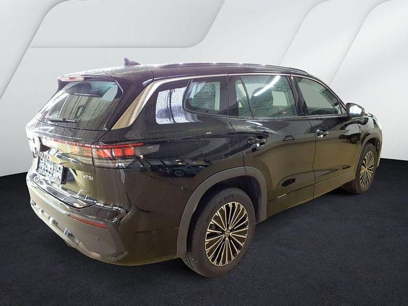 Gebraucht VW Tayron Life 150 PS (110 kW) 2025 Schwarz SUV