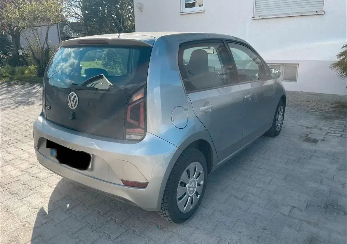 Occasion VW up! 60 ch (44 kW) 2018 Argent Citadine
