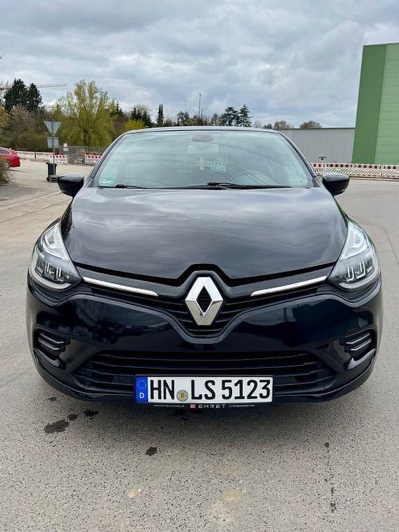 Gebraucht Renault Clio V 90 PS (66 kW) 2020 Schwarz Limousine