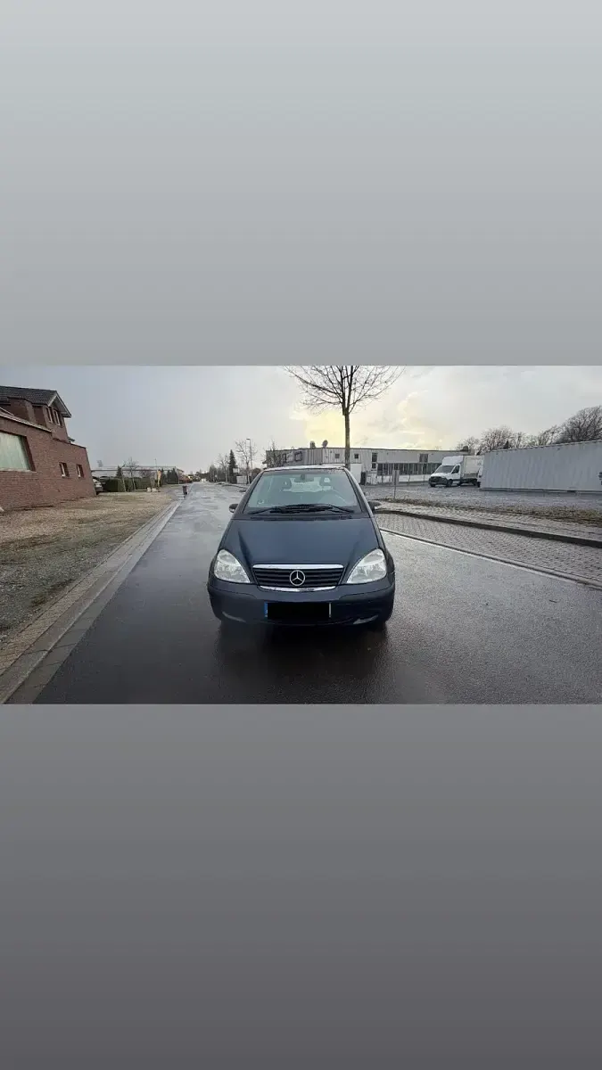 Gebraucht Mercedes A140 82 PS (60 kW) 2004 Blau Kleinwagen