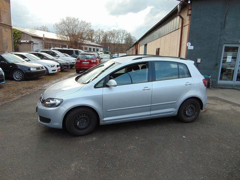 Gebraucht VW Golf VI Trendline 102 PS (75 kW) 2010 Silber Kleinwagen
