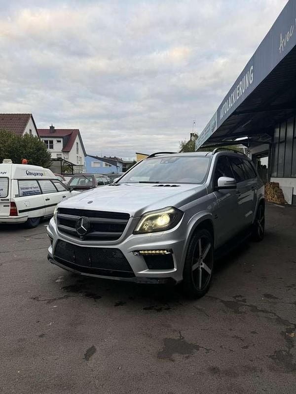 Gebraucht 2015 Mercedes GL63 AMG AMG SUV | 29.000 € (Superpreis) - Bild 1/4
