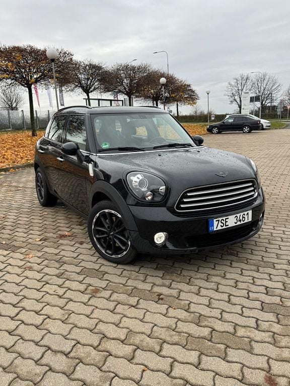 Schwarz Gebraucht 2016 Mini Cooper D Countryman SUV | 11.000 € (Fairer Preis) - Bild 1/4