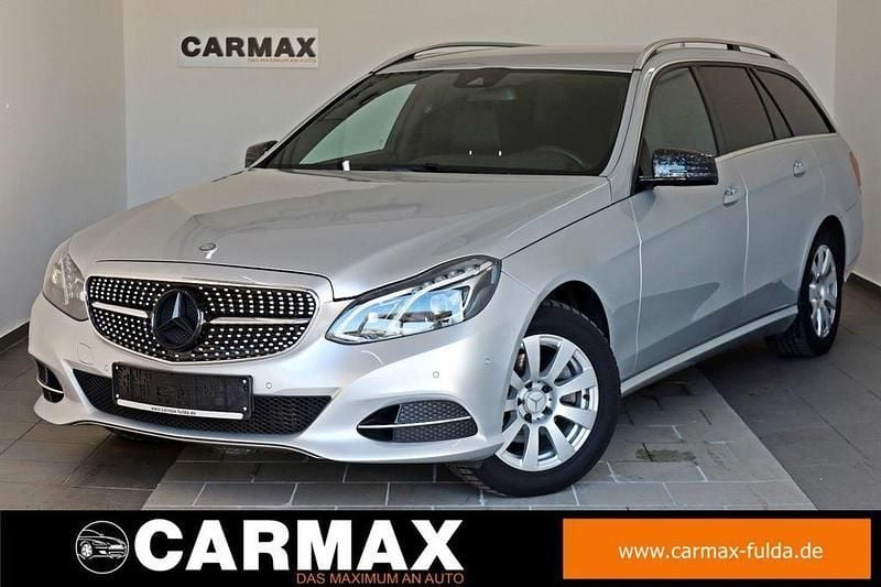 Silber Gebraucht 2015 Mercedes E200 Avantgarde Kombi | 13.900 € (Guter Preis) - Bild 1/2
