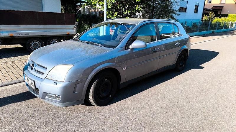 Używany Opel Signum 211 KM (155 kW) 2003 Szary Hatchback
