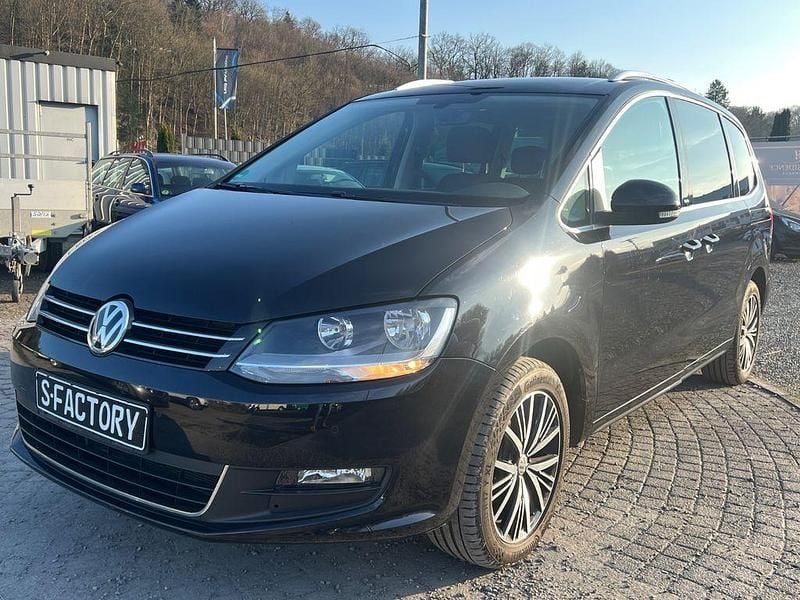 Gebraucht VW Sharan 184 PS (135 kW) 2017 Schwarz Van / Kleinbus