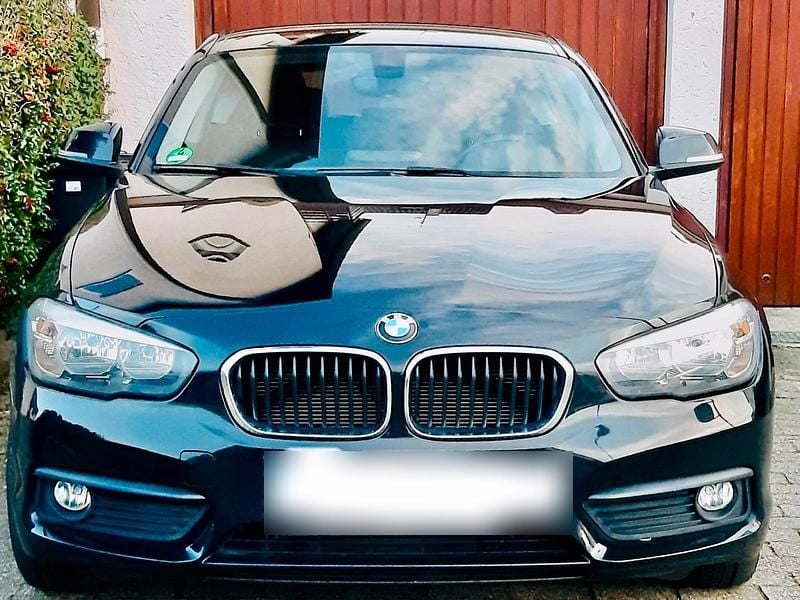 Gebraucht BMW 116 109 PS (80 kW) 2016 Schwarz Kleinwagen