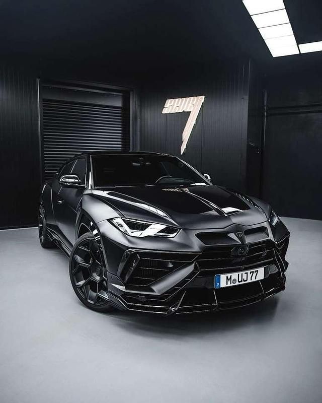 Second-hand Lamborghini Urus 666 CP (489 kW) 2025 Negru SUV