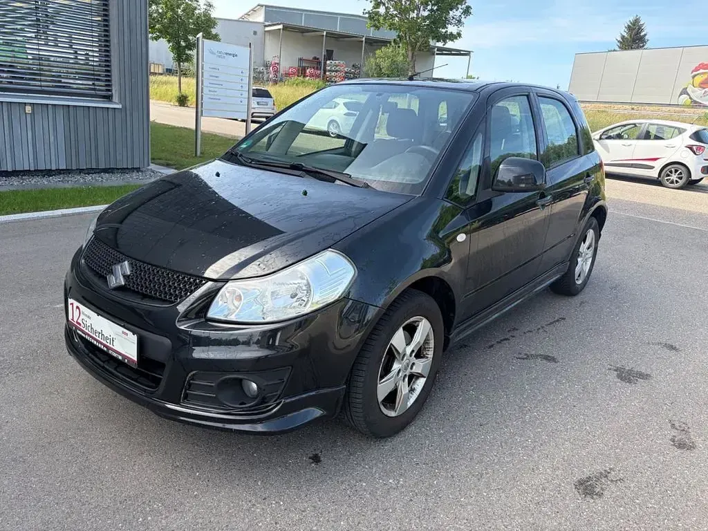 Gebraucht Suzuki SX4 Limited 120 PS (88 kW) 2012 Schwarz Limousine