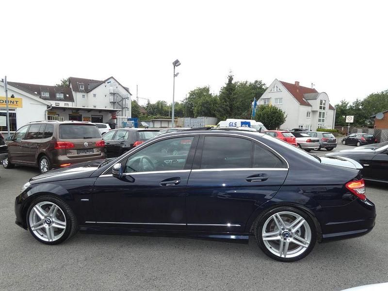 Gebraucht Mercedes C350 AMG 292 PS (214 kW) 2010 Blau Limousine