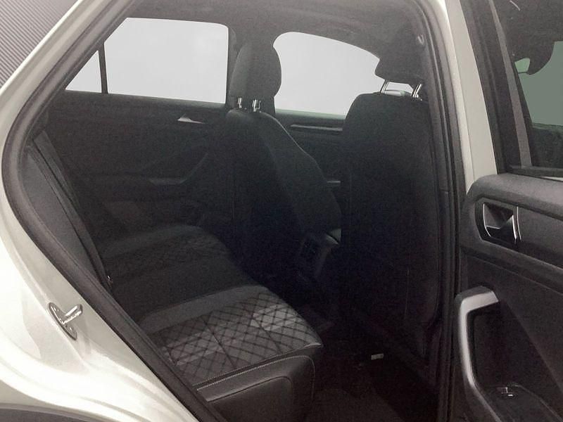 Gebraucht VW T-Roc 150 PS (110 kW) 2025 Grau SUV