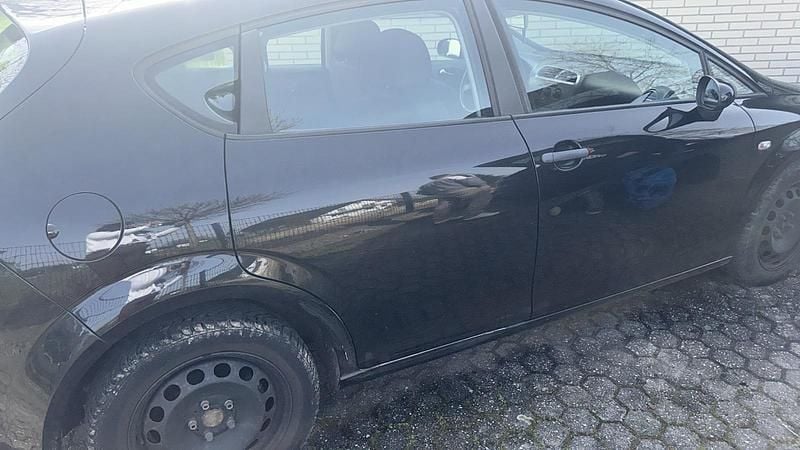 Gebraucht Seat Leon 102 PS (75 kW) 2008 Schwarz Kleinwagen