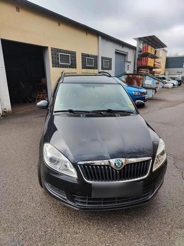 Gebraucht Skoda Roomster 100 PS (73 kW) 2010 Schwarz Van / Kleinbus