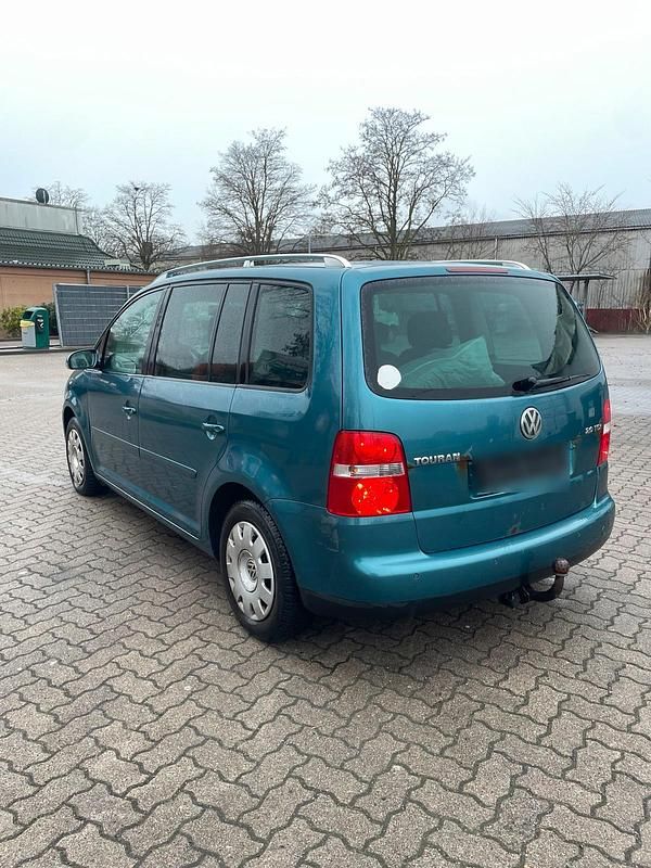 Gebraucht VW Touran 140 PS (102 kW) 2004 Blau Van / Kleinbus