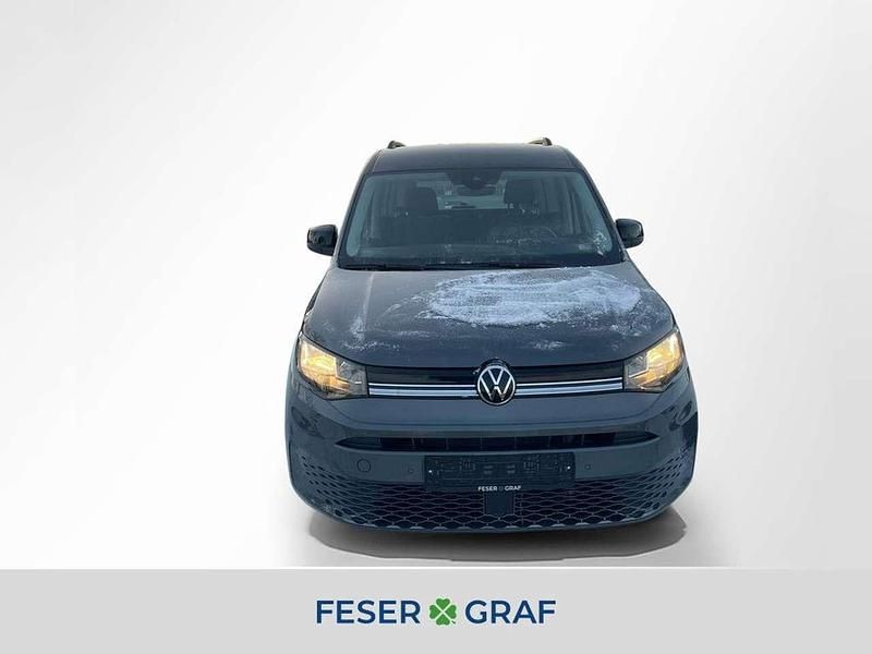 Indiumgrau metallic Gebraucht 2024 VW Caddy Life Van / Kleinbus | 35.980 € (Etwas zu teuer) - Bild 1/4