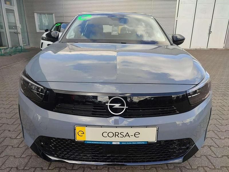 Neu Opel Corsa Edition 100 kW (136 PS) 2026 /typ aussenverkleidung spiegel flach standard Kleinwagen