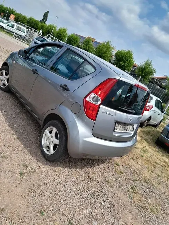 Gebraucht Suzuki Splash Comfort 65 PS (47 kW) 2009 Grau Kleinwagen