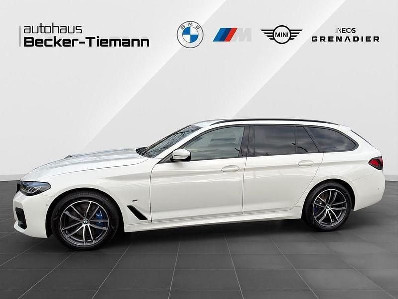 Gebraucht BMW 540 M Sport 340 PS (250 kW) 2022 Alpinweiß uni Kombi