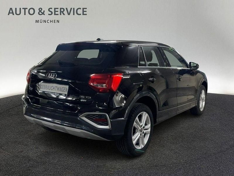 Gebraucht Audi Q2 Advanced 150 PS (110 kW) 2022 Schwarz SUV