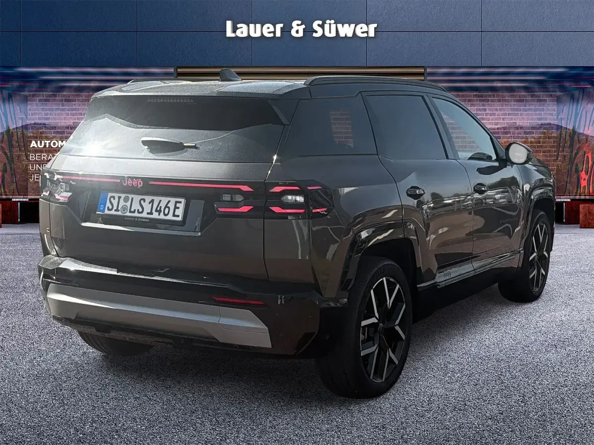 Neu Jeep Compass 156 kW (213 PS) 2026 Braun SUV