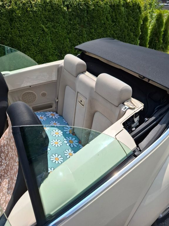 Gebraucht VW New Beetle Cabriolet 75 PS (55 kW) 2003 Beige Cabrio