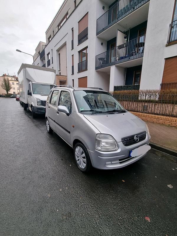Gebraucht Opel Agila 75 PS (55 kW) 2001 Silber Van / Kleinbus