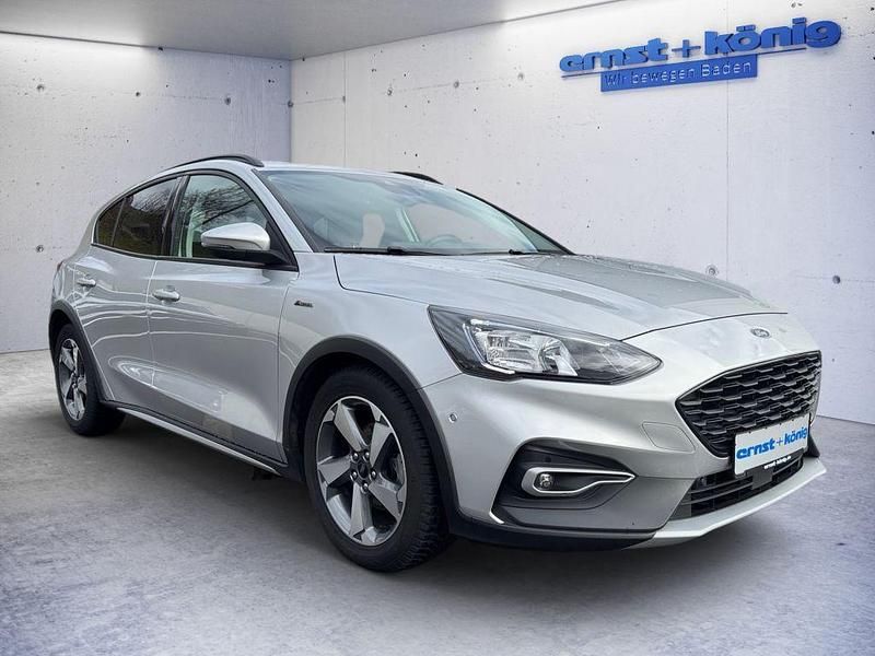Gebraucht Ford Focus Active 155 PS (114 kW) 2020 Silber Limousine