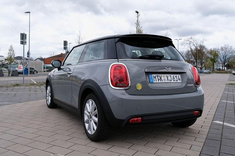 Gebraucht Mini Cooper SE 135 kW (184 PS) 2020 Grau Kleinwagen