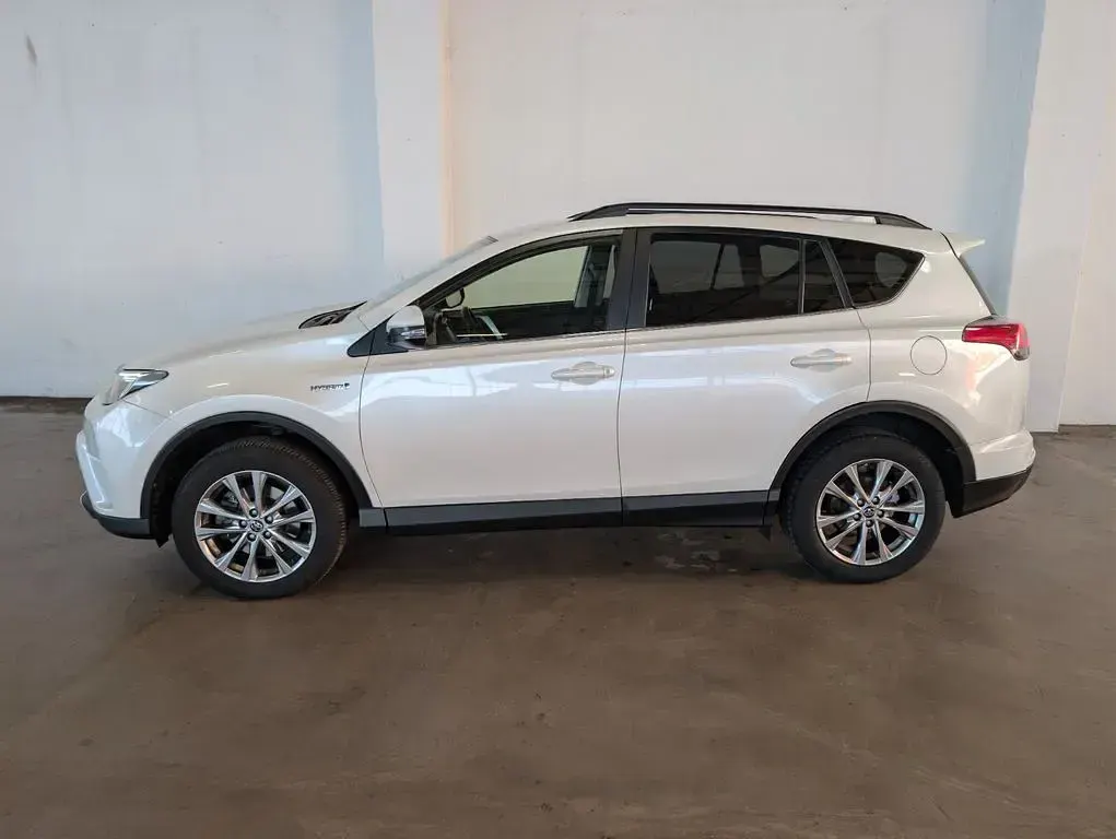 Gebraucht Toyota RAV4 Hybrid Edition 155 PS (114 kW) 2016 Weiß SUV