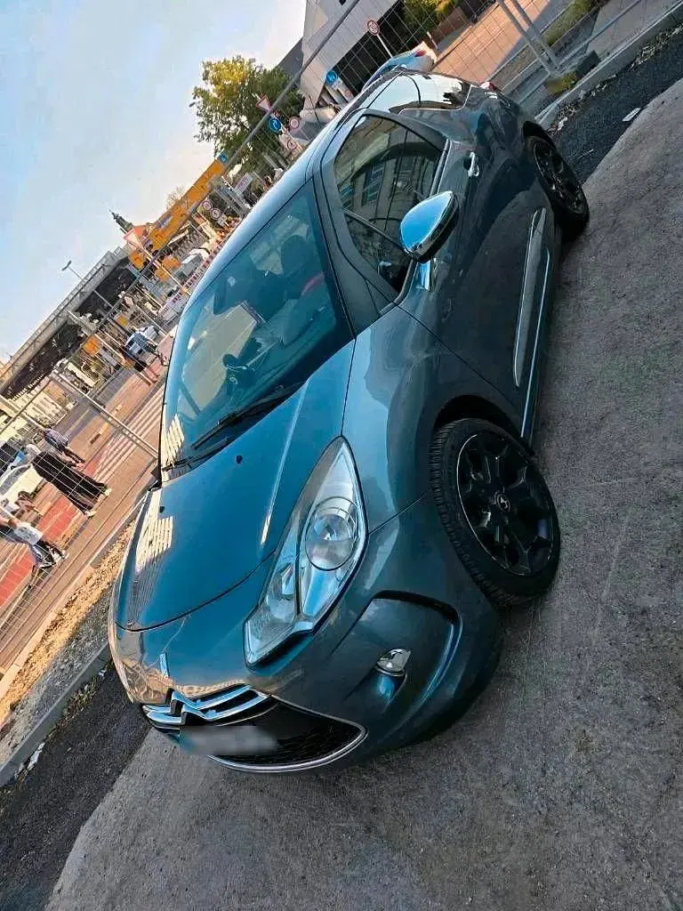 Gebraucht Citroën DS3 156 PS (114 kW) 2012 Grau Kleinwagen