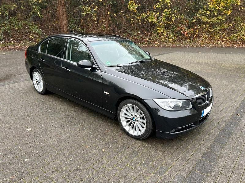 Gebraucht BMW 330 231 PS (169 kW) 2006 Schwarz Limousine