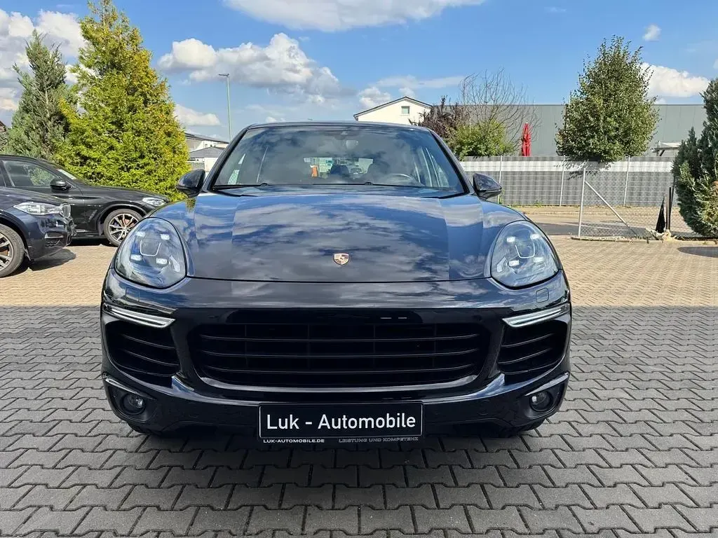 Usata Porsche Cayenne Platinum Edition 250 CV (183 kW) 2017 Nero SUV