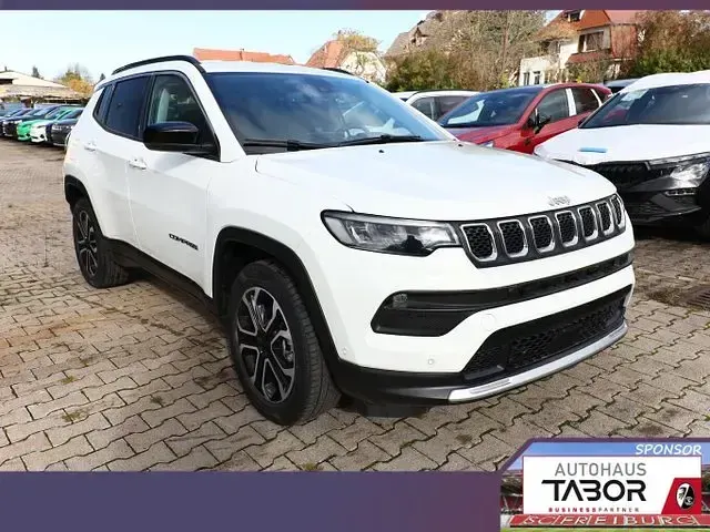 Gebraucht Jeep Compass Limited 131 PS (96 kW) 2022 Weiss SUV