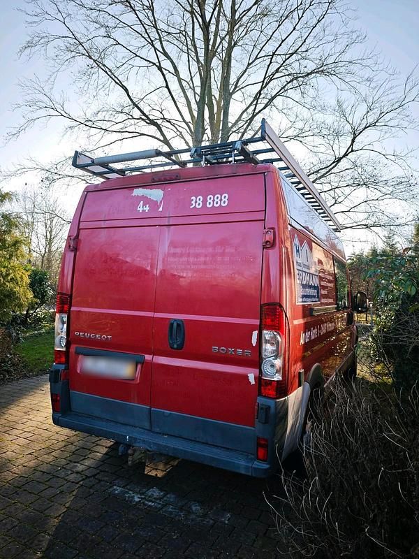 Gebraucht Peugeot Boxer 148 PS (108 kW) 2011 Rot Van