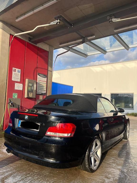 Gebraucht BMW 120 Cabriolet Performance 177 PS (130 kW) 2009 Schwarz Cabrio