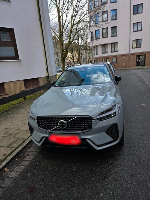 Gebraucht Volvo XC60 297 PS (218 kW) 2025 Grau SUV
