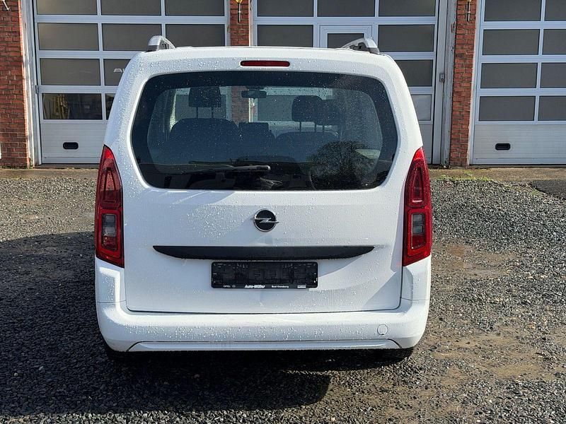 Gebraucht Opel Combo Life Edition 102 PS (75 kW) 2018 Weiß Van / Kleinbus