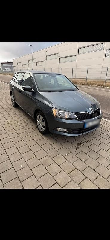 Gebraucht Skoda Fabia 181 PS (133 kW) 2018 Blau Kombi