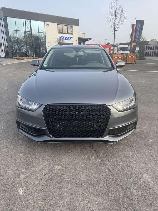 Gebraucht Audi A4 S-Line 177 PS (130 kW) 2013 Grau Kombi