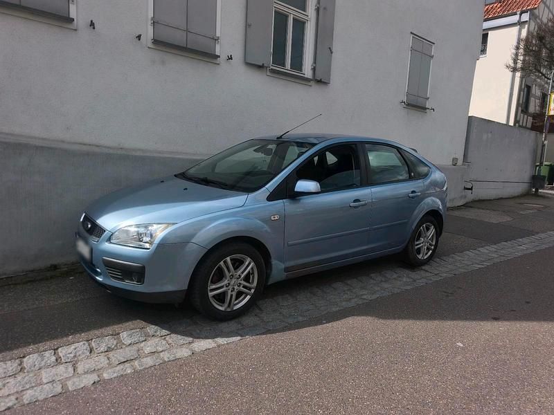 Gebraucht Ford Focus 140 PS (102 kW) 2006 Blau Kleinwagen